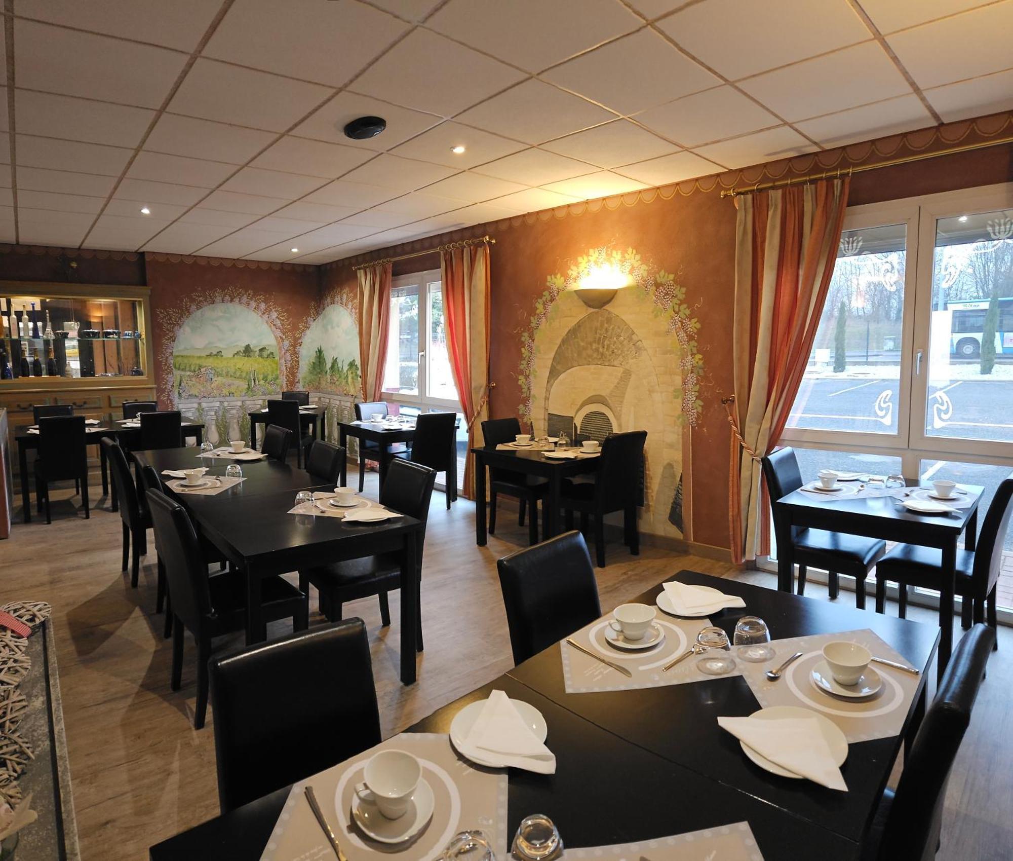 Hotel Restaurant Champ Alsace Haguenau Esterno foto