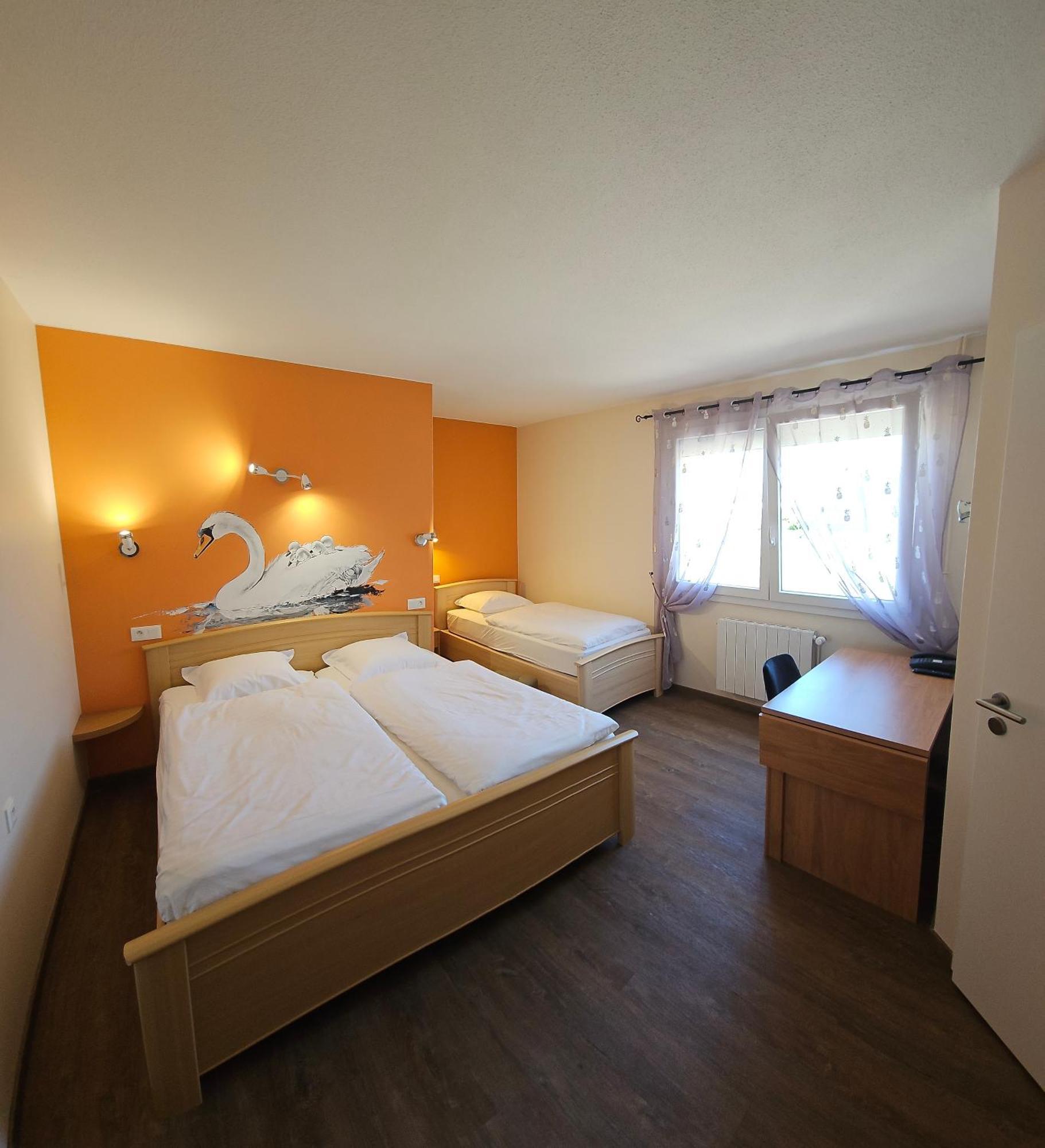 Hotel Restaurant Champ Alsace Haguenau Esterno foto